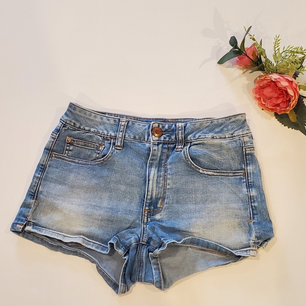 American Eagle Jean Shorts Size 6